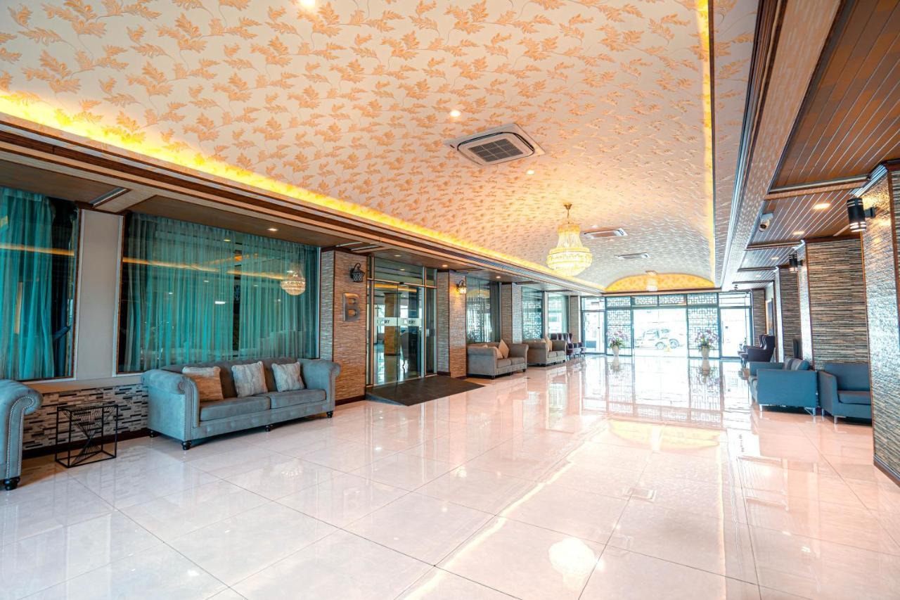 Blue Sky Residence Airport Ban Bang Phli Yai Exterior photo